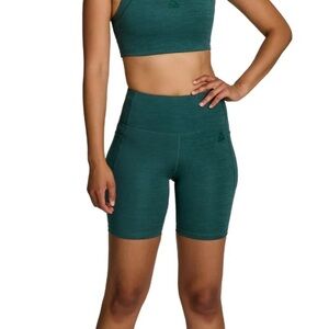 Reebok women's athletic Biker Shorts XL